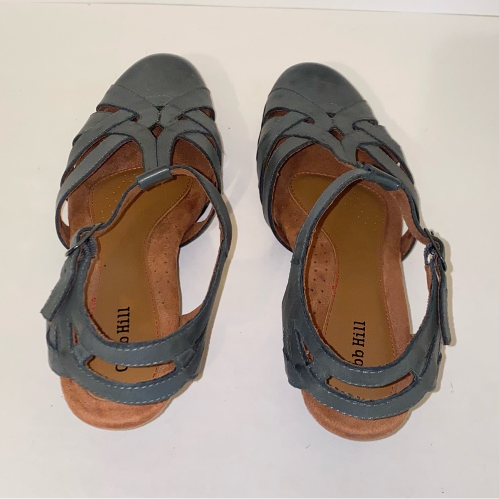 Cobb Hill Aubrey Gray Leather Cushioned Comfort Slingback Pumps - Picture 8 of 16